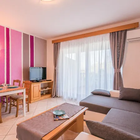 ベッド・アンド・ブレックファスト Dujmovic マリンスカ