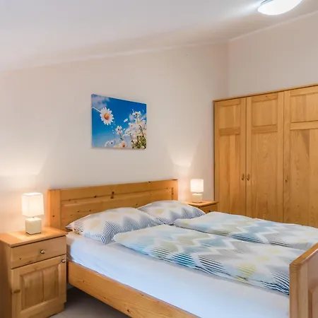 Bed and breakfast Dujmovic 3*