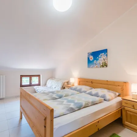 Bed and breakfast Dujmovic Malinska