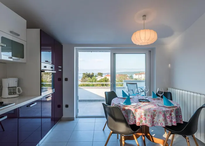 Dujmovic فندق مبيت وإفطار 3*