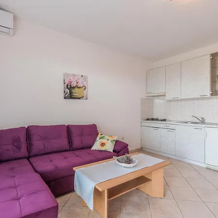 Bed & Breakfast Dujmovic Malinska