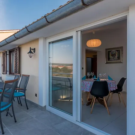 Dujmovic Bed and breakfast