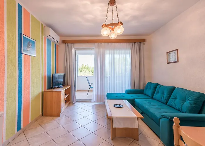 ベッド・アンド・ブレックファスト Dujmovic